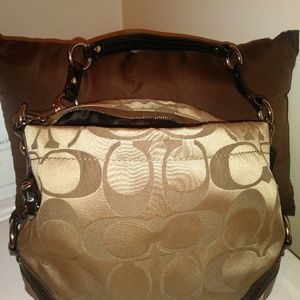 EUC COACH Purse
